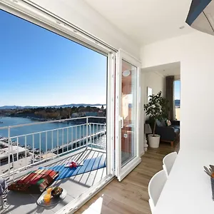 https://penthouse-dolcevita.hotelinzadar.com